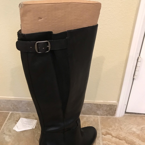 Lucky Brand- Orman Style tall boots - Picture 2 of 4